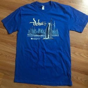 NEW United Arab Emirates Collectible Mens Dubai Norwegian Cruise lines Tee shirt